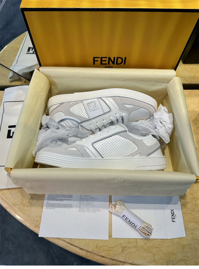 펜디 스텝 레더 스니커즈