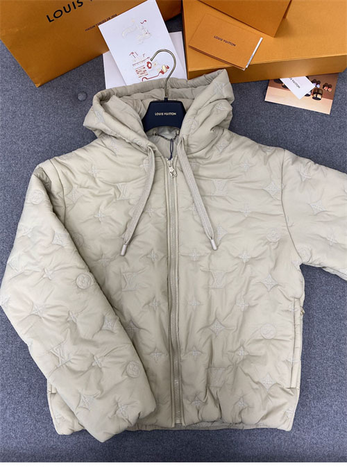 루이비통 모노그램 퀼티드 나일론 후드 블루종