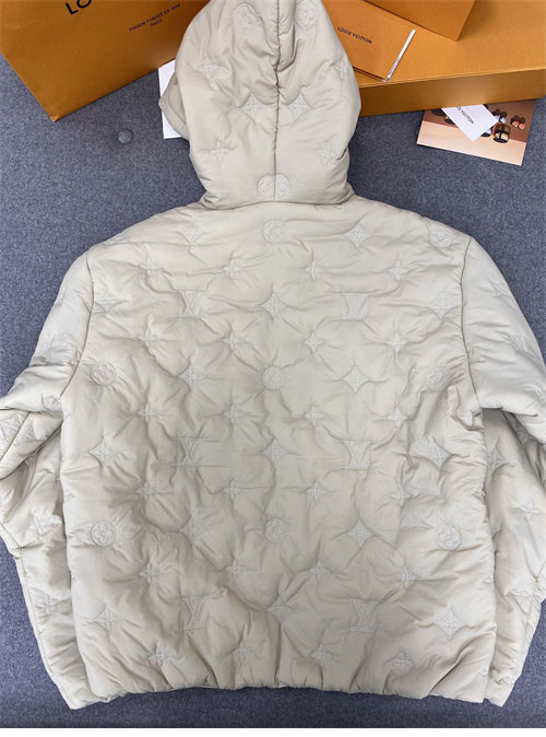 루이비통 모노그램 퀼티드 나일론 후드 블루종