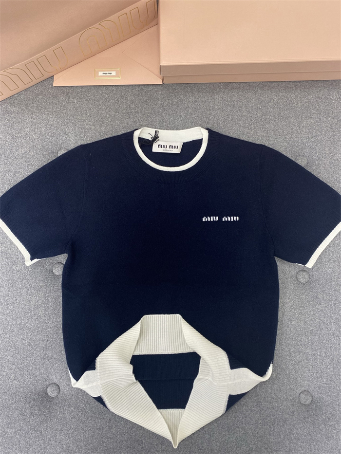 미우미우 캐시미어 앤 울 크루넥 니트 스웨터