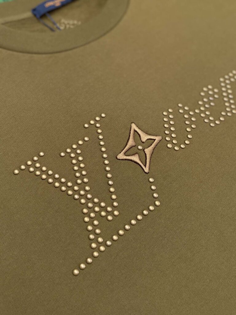 루이비통 24SS 코튼 시그니처 크루넥 맨투맨 카키