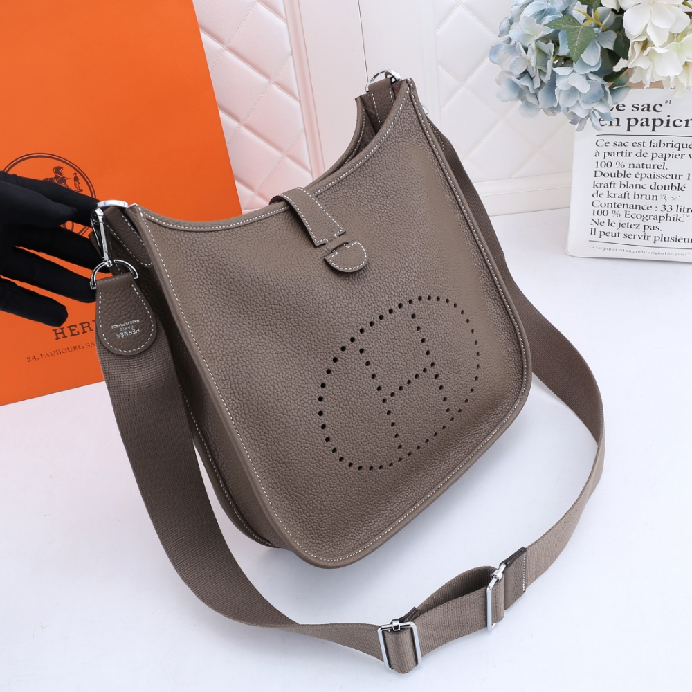 에르메스 에블린 29