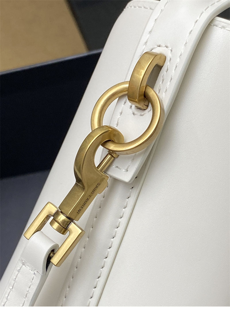 생로랑 LE 37 미니 버킷백 빈티지 화이트 765870