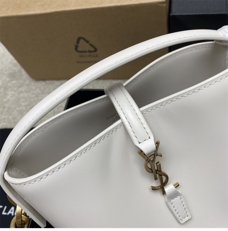 생로랑 LE 37 미니 버킷백 빈티지 화이트 765870