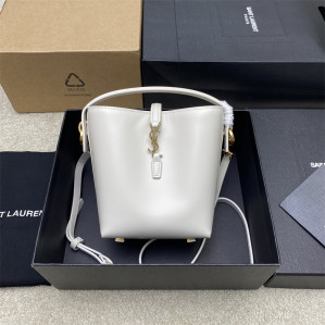 생로랑 LE 37 미니 버킷백 빈티지 화이트 765870