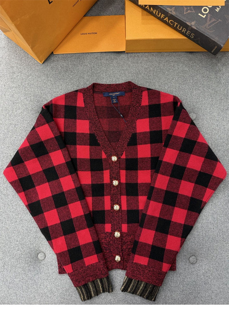 루이비통 그래픽 체크 니트 가디건