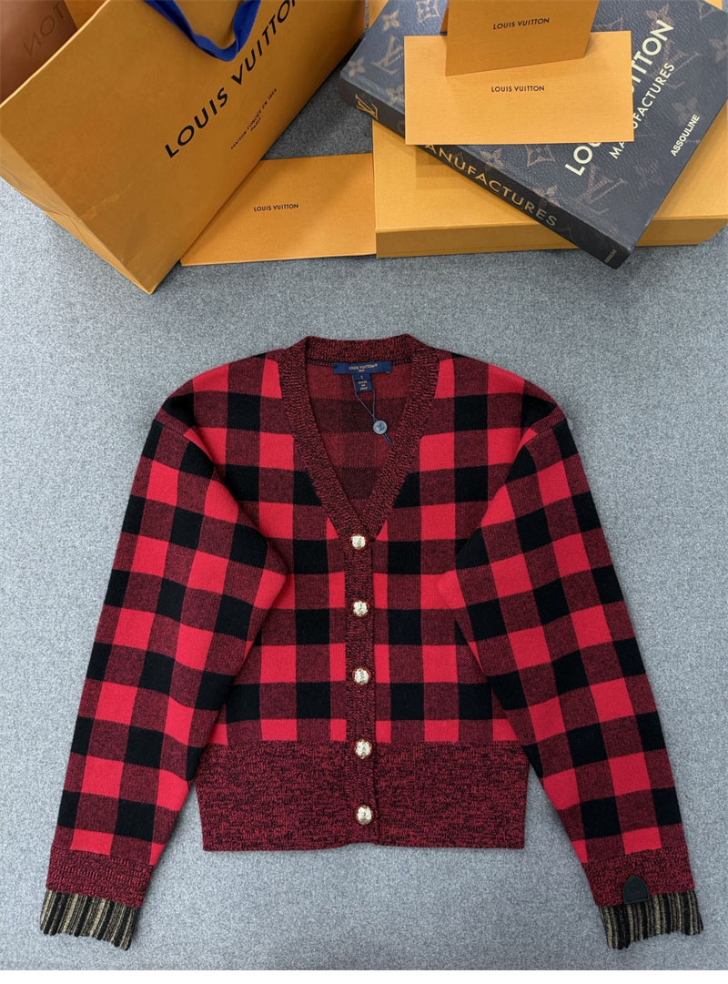 루이비통 그래픽 체크 니트 가디건