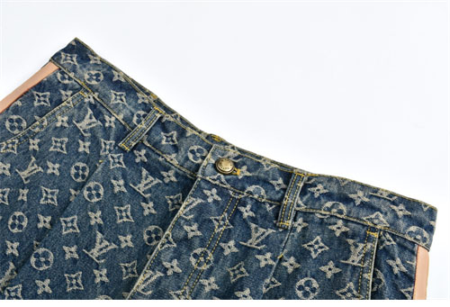 루이비통 25SS 모노그램 데님 테일러드 팬츠