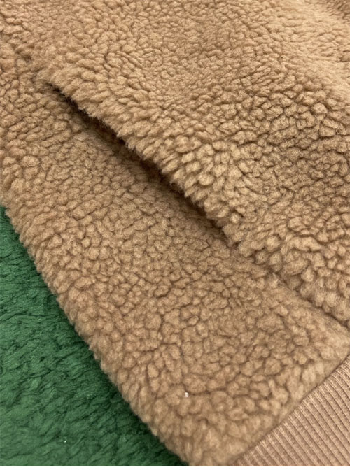 루이비통 로고 패치 후리스 블루종 2컬러