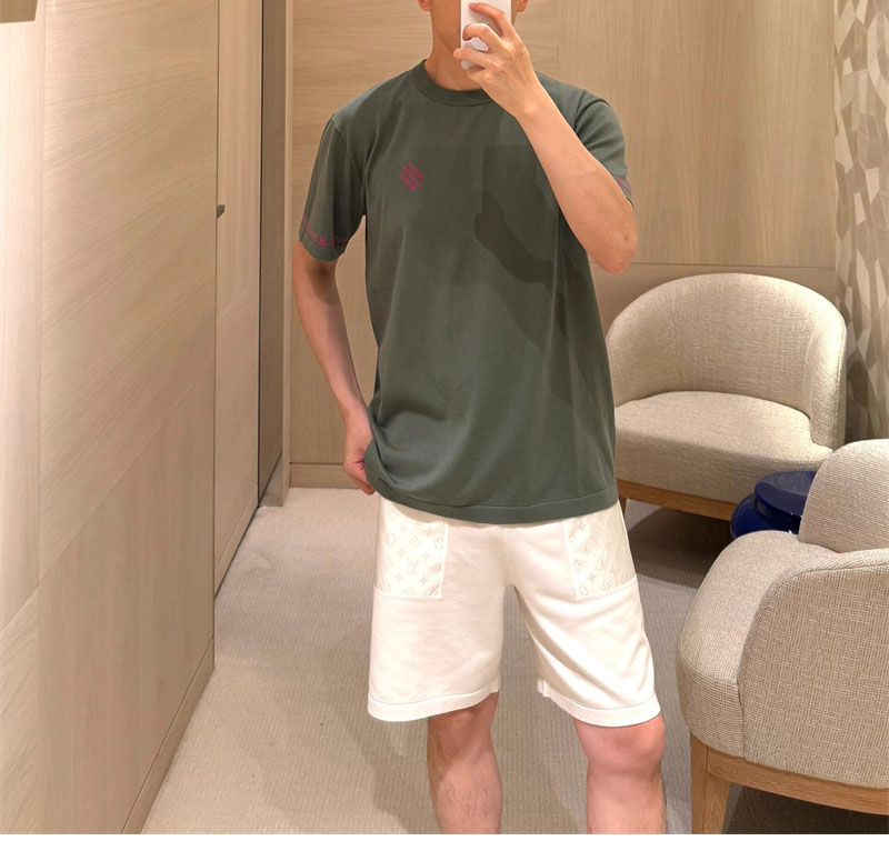 루이비통 MLVD 레터링 시그니처 반팔 크루넥 티셔츠