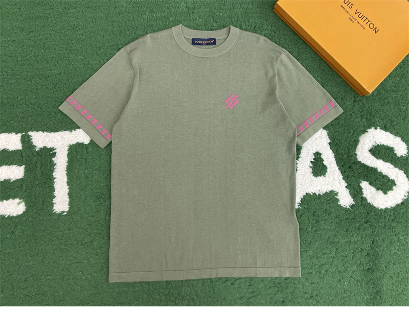 루이비통 MLVD 레터링 시그니처 반팔 크루넥 티셔츠