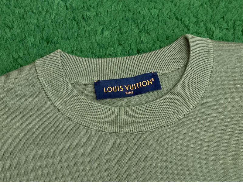 루이비통 MLVD 레터링 시그니처 반팔 크루넥 티셔츠