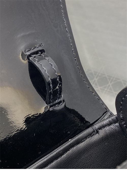 디올 30 몽테인 에비뉴 미듐 탑 핸들백