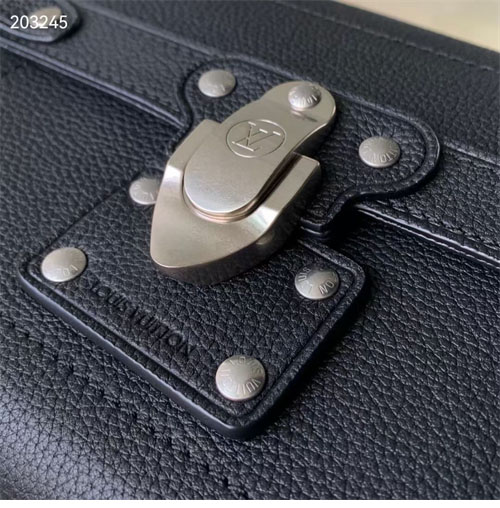 루이비통 소울 트렁크 M11516