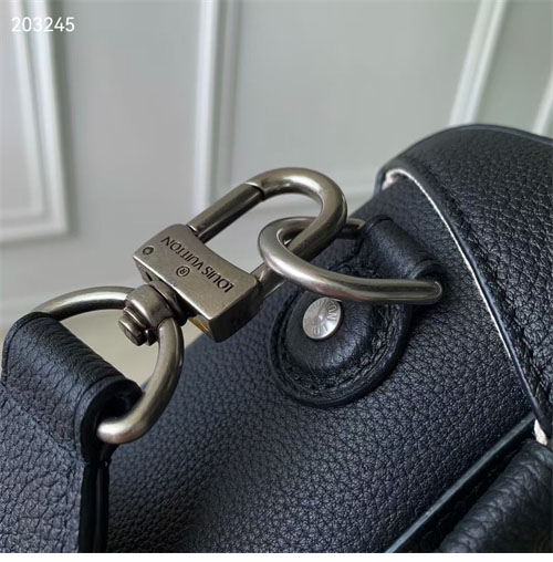 루이비통 소울 트렁크 M11516