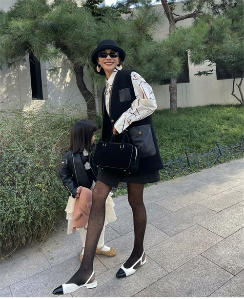 샤넬 24k cc로고 램스킨 슬링백