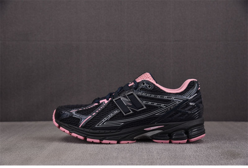 뉴발란스 1906R 이클립스 핑크 태피 U1906RCU