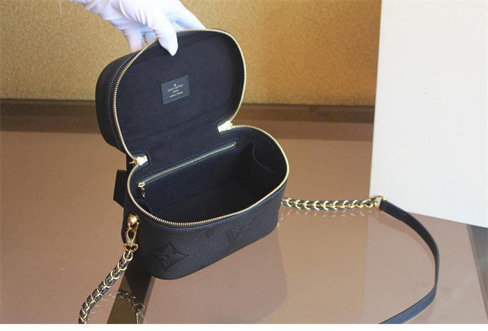 루이비통 베니티 PM 앙프렝뜨 모노그램 M45598