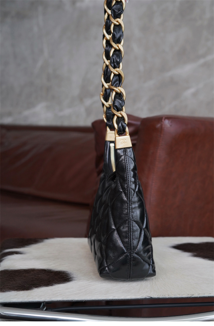 샤넬 24a 호보백 스몰