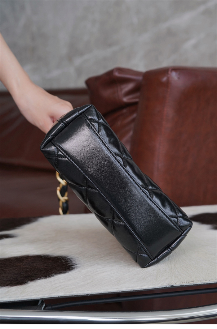 샤넬 24a 호보백 스몰