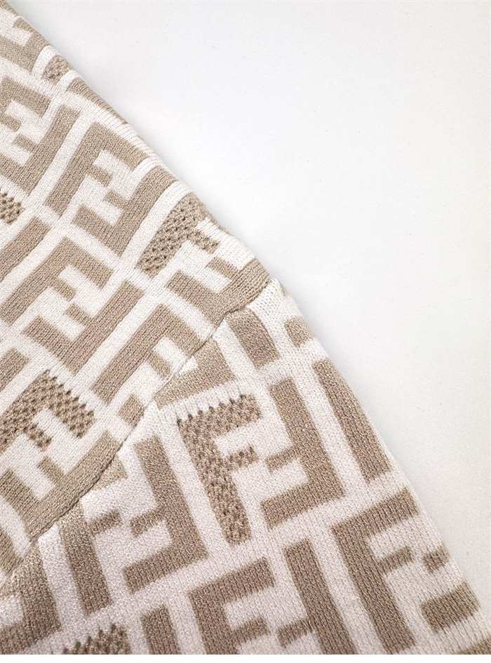 펜디 FF 점퍼 페브릭 반팔 스웨트 니트