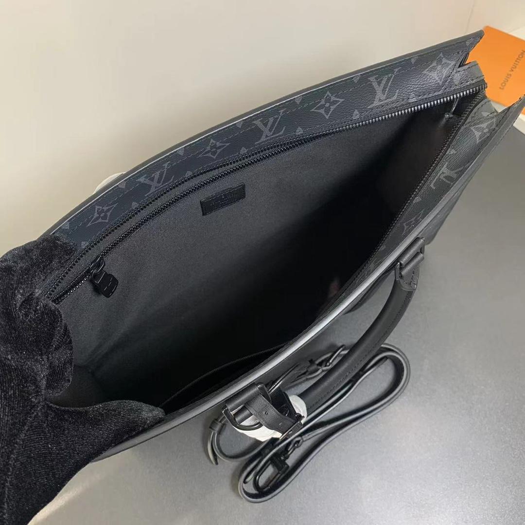 Louis Vuitton Sac Plat Monogram Eclipse