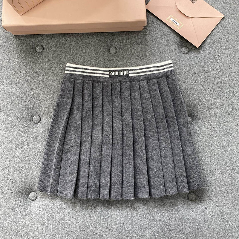미우미우 울 캐시미어 플리츠 미니 스커트