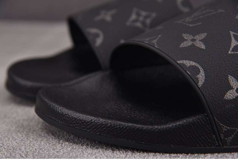 루이비통 워터프론트 뮬 슬리퍼 이클립스 모노그램
