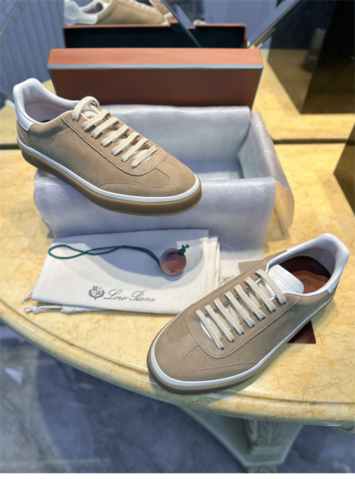 로로피아나 테니스 워크 레이스업 스니커즈