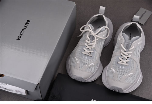 발렌시아가 서킷 스니커즈 SIZE 35-46