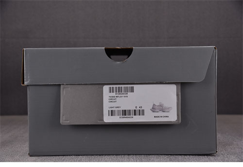 발렌시아가 서킷 스니커즈 SIZE 35-46