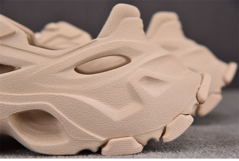 발렌시아가 HD 레이스업 스니커즈 베이지