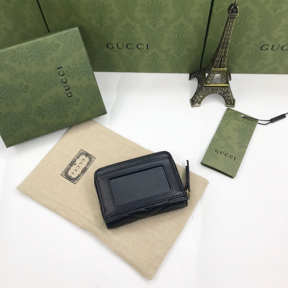 Gucci 671772