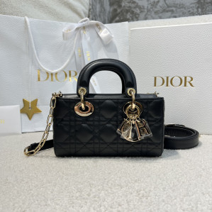 디올 레이디 D-조이 미니 백 블랙 까나쥬
