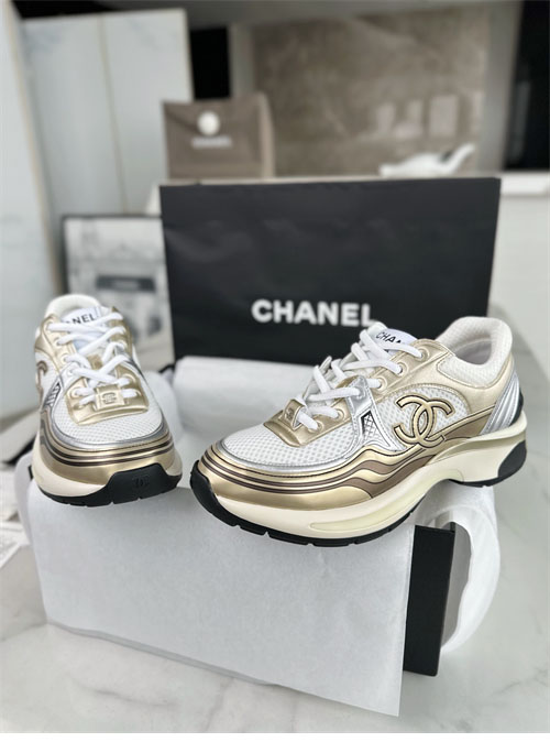 샤넬 24C CC로고 크루즈 스니커즈