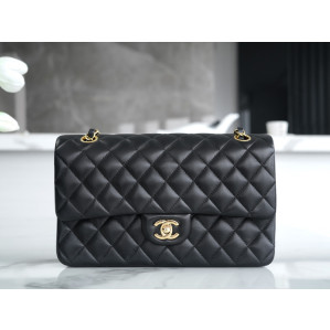 Chanel Classic Medium Lam