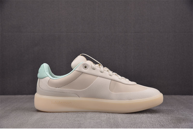 룰루레몬 시티버스 스니커즈