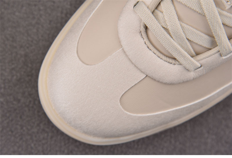 룰루레몬 시티버스 스니커즈